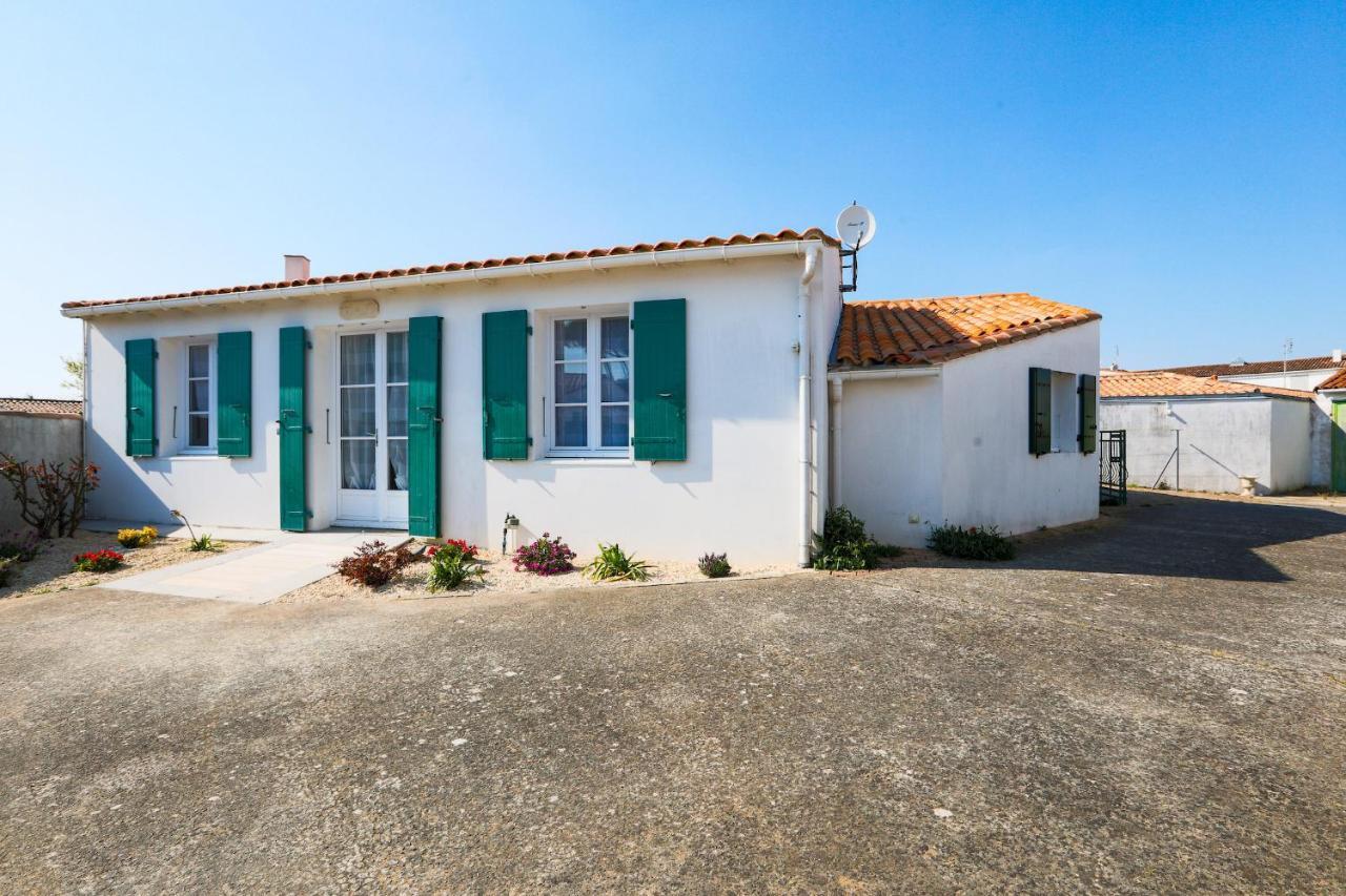 Charmante Maison Pour 10 Personnes Ле-Буа-Плаж-ан-Ре Экстерьер фото